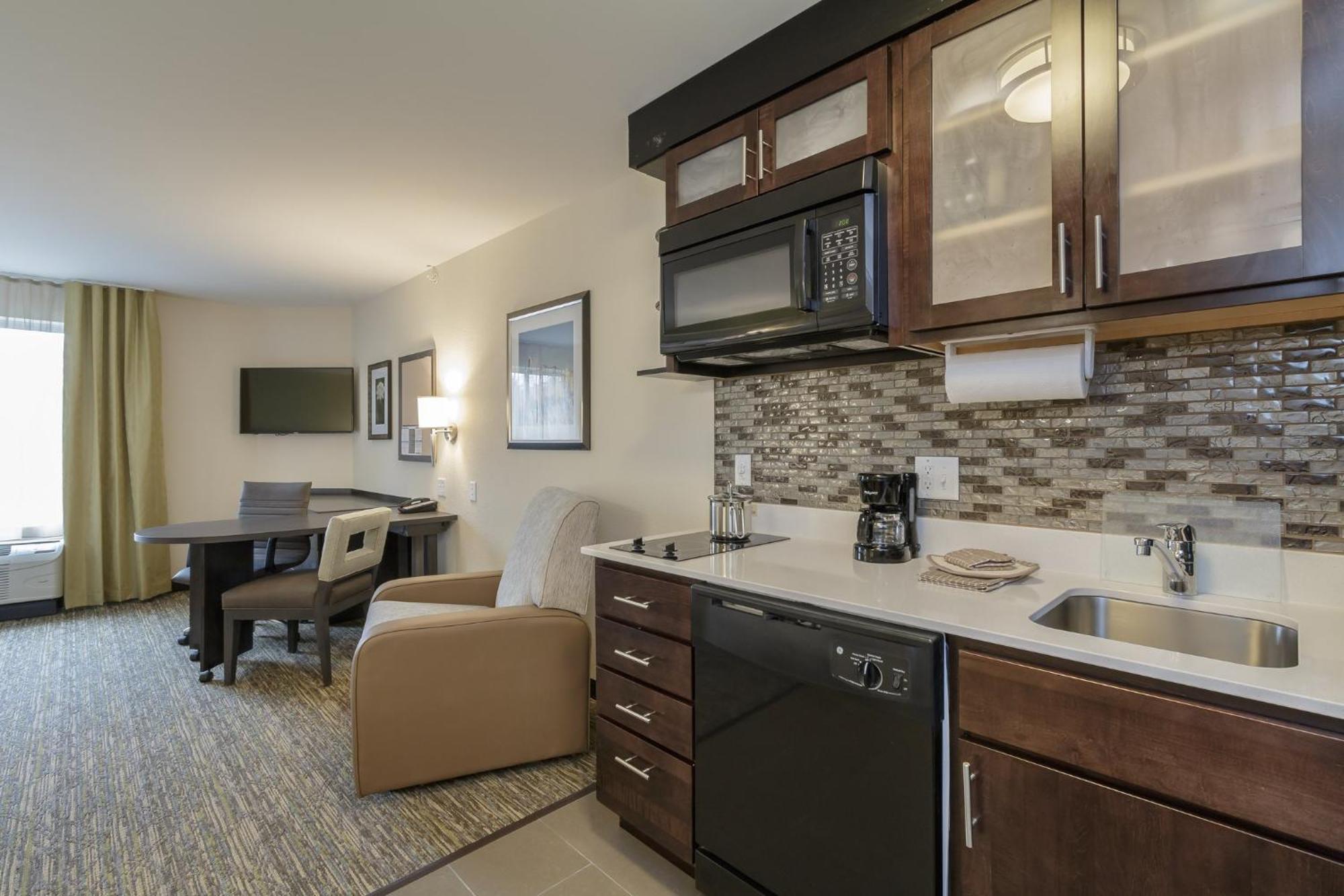 Candlewood Suites Mishawaka By Ihg Экстерьер фото