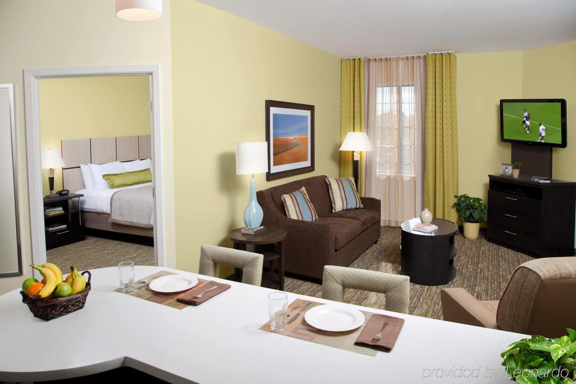 Candlewood Suites Mishawaka By Ihg Экстерьер фото