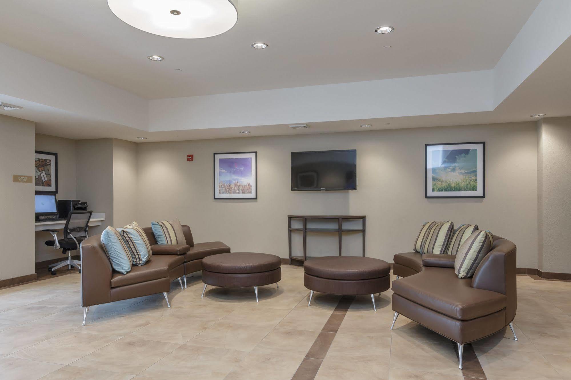 Candlewood Suites Mishawaka By Ihg Экстерьер фото